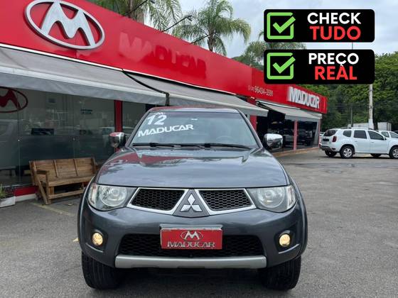 MITSUBISHI L200 TRITON 3.5 HPE 4X4 CD V6 24V FLEX 4P AUTOMÁTICO